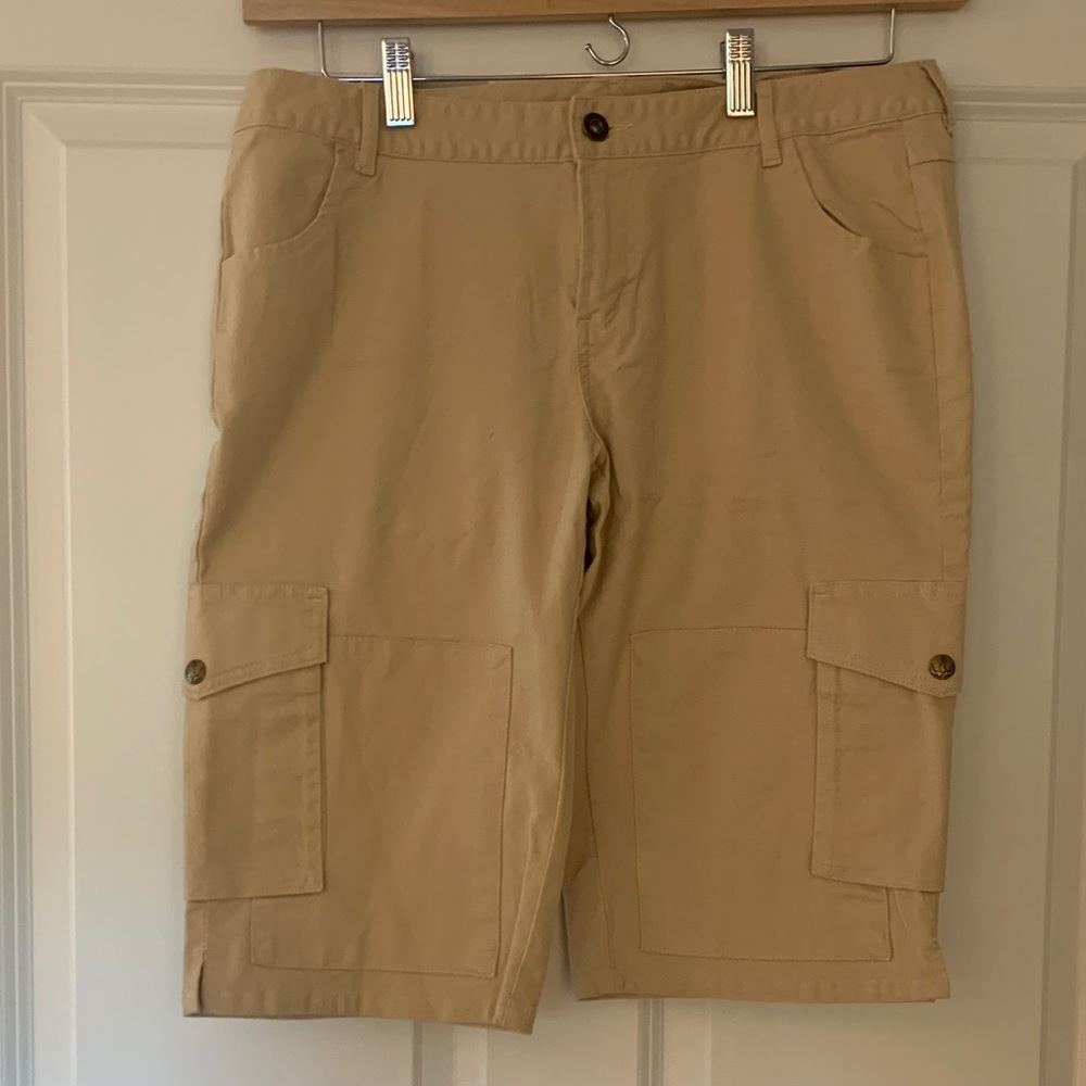 Prana Women's Beige Cargo Shorts
